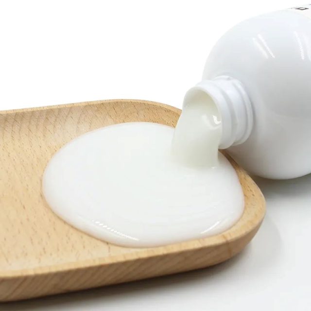 Meveel Deep Cleaning Pets Shampoo - Image 4